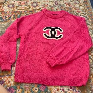 CHANEL Pink Knit Pullover Sweater Crewneck Original CC Momogram Logo